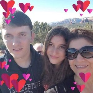 Meet your Posher, Miriam